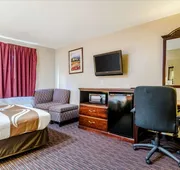 Quality Inn South hotel detail image 7