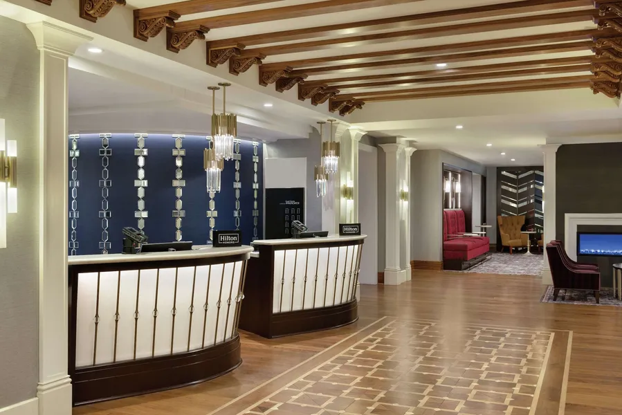 Hilton Checkers Los Angeles hotel detail image 2