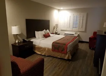 Infinity Inn & Suites hotel thumbnail 3