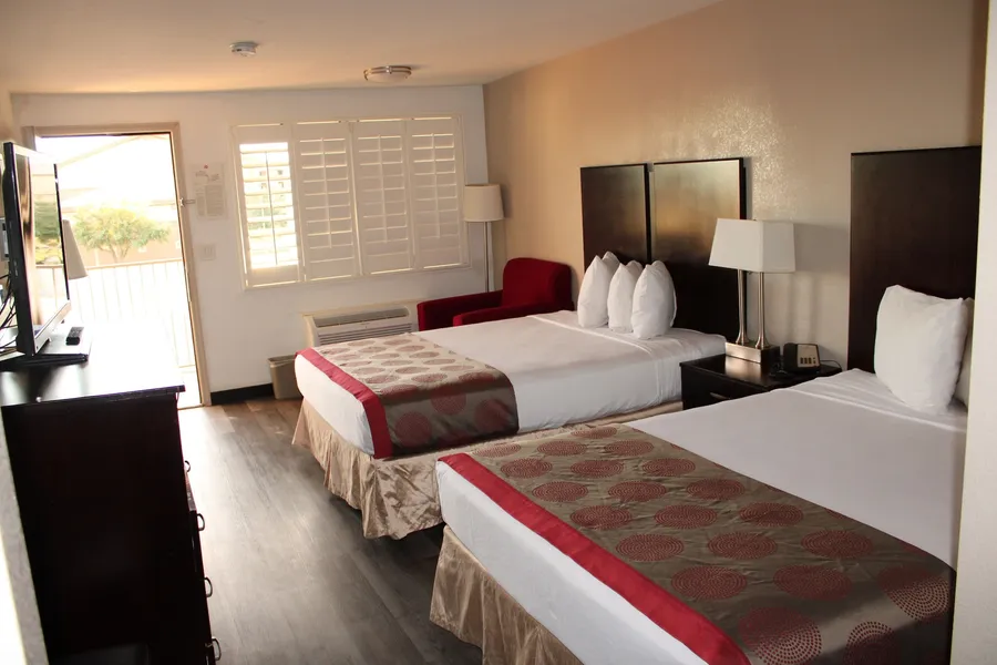 Infinity Inn & Suites hotel detail image 6