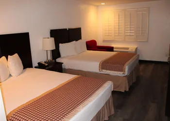 Infinity Inn & Suites hotel thumbnail 8