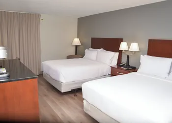 Holiday Inn Blmgtn Arpt South - Mall Area by IHG hotel thumbnail 5