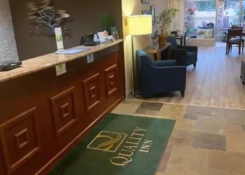 Quality Inn Florence hotel thumbnail 5