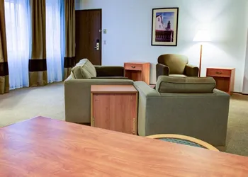 Quality Inn Florence hotel thumbnail 6