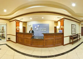 Holiday Inn Express Hotel & Suites Sherman Highway 75 by IHG hotel thumbnail 2