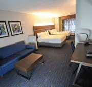 Holiday Inn Express Hotel & Suites Charleston-North by IHG hotel detail image 7
