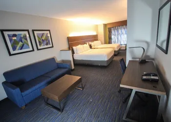 Holiday Inn Express Hotel & Suites Charleston-North by IHG hotel thumbnail 7