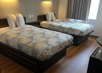 Motel 6 Orlando, FL - International Dr hotel thumbnail 7
