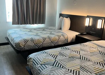 Motel 6 Orlando, FL - International Dr hotel thumbnail 8