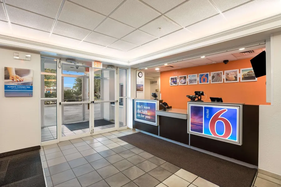 Motel 6 Orlando, FL - International Dr hotel detail image 2