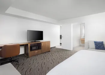 Holiday Inn Resort Oceanfront at Surfside Beach by IHG hotel thumbnail 6