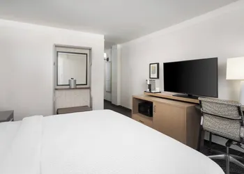 Holiday Inn Resort Oceanfront at Surfside Beach by IHG hotel thumbnail 8