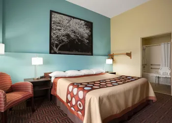 Super 8 by Wyndham Marion hotel thumbnail 5