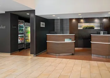 Courtyard By Marriott Danbury hotel thumbnail 2