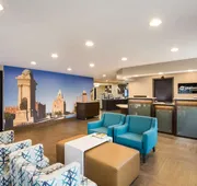 Clarion Pointe Downtown hotel detail image 3