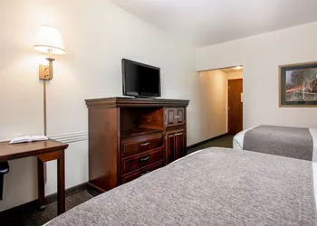 Savannah House Hotel hotel thumbnail 8