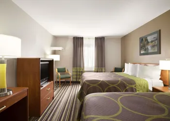 Super 8 by Wyndham Bozeman hotel thumbnail 3