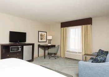 Hampton Inn Detroit/Roseville hotel thumbnail 5