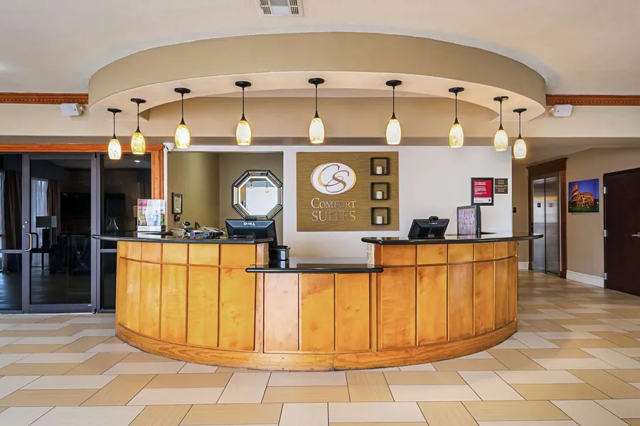 Comfort Suites Lake Charles hotel detail image 2