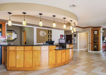 Comfort Suites Lake Charles hotel thumbnail 4