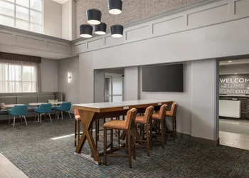 Hampton Inn & Suites Galveston hotel thumbnail 2