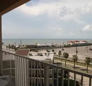 Hampton Inn & Suites Galveston hotel detail image 4