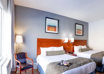 Auberge Royal Versailles hotel thumbnail 8