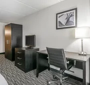 Comfort Inn University hotel detail image 7