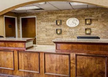 Comfort Suites Georgetown hotel thumbnail 2
