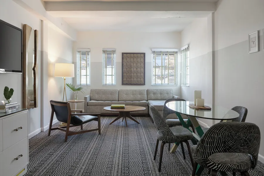 Kimpton Surfcomber Hotel by IHG hotel detail image 6