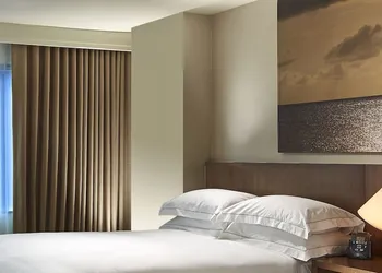 Hilton San Diego Mission Valley hotel thumbnail 7