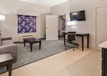 Best Western Plus Wilkes Barre-Scranton Airport Hotel hotel thumbnail 5