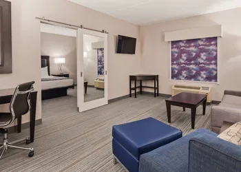 Best Western Plus Wilkes Barre-Scranton Airport Hotel hotel thumbnail 7