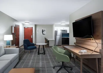 Staybridge Suites West Des Moines by IHG hotel thumbnail 2