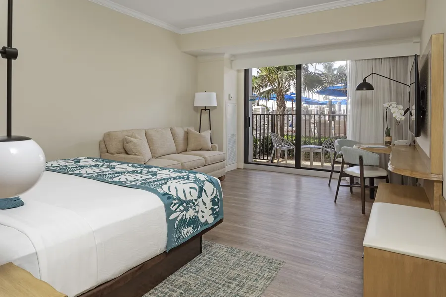 Opal Grand Oceanfront Resort & Spa hotel detail image 6
