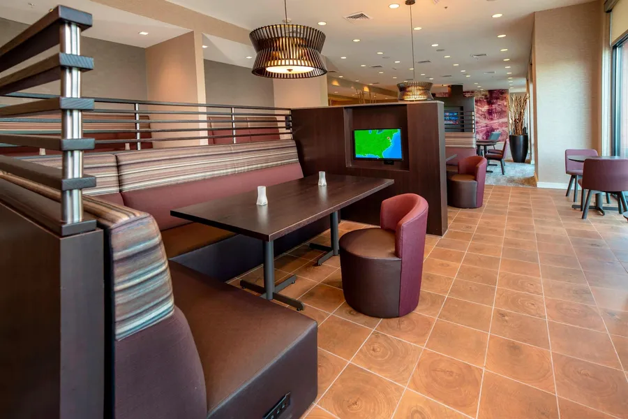 Courtyard by Marriott Gaithersburg Washingtonian Center hotel detail image 2