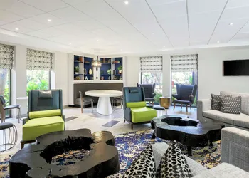 DoubleTree by Hilton Austin - University Area hotel thumbnail 6