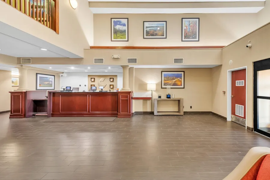 Comfort Suites Lakewood - Denver hotel detail image 6