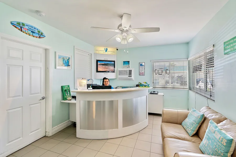 Hollywood Beachside Boutique Suites hotel detail image 2
