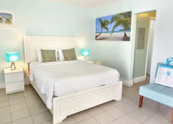 Hollywood Beachside Boutique Suites hotel thumbnail 4
