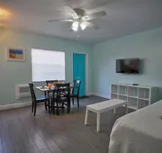 Hollywood Beachside Boutique Suites hotel detail image 5