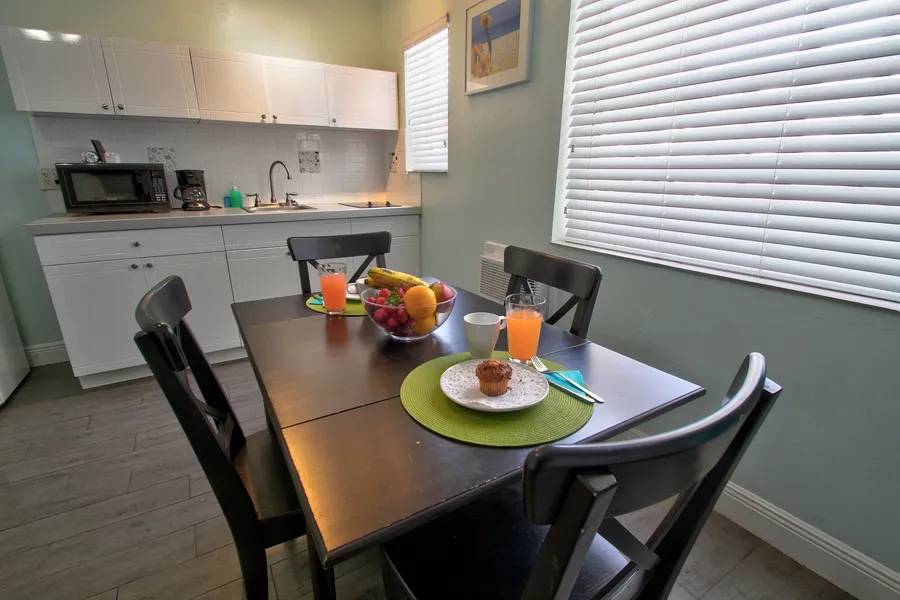 Hollywood Beachside Boutique Suites hotel detail image 6