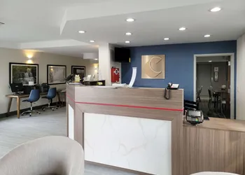 Comfort Inn & Suites Wyomissing/Reading hotel thumbnail 4