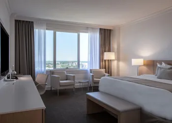 InterContinental Cleveland by IHG hotel thumbnail 8