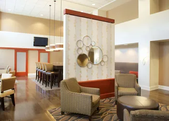 Hampton Inn & Suites Pittsburgh-Meadow Lands hotel thumbnail 3