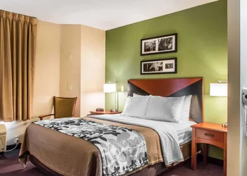Sleep Inn & Suites of Lancaster County hotel thumbnail 7