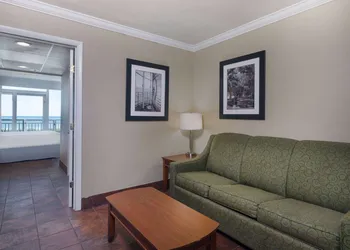 The Sandbar Hotel, Trademark Collection by Wyndham hotel thumbnail 5