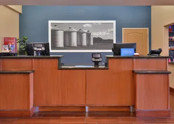 Hampton Inn & Suites Woodland-Sacramento Area hotel thumbnail 2