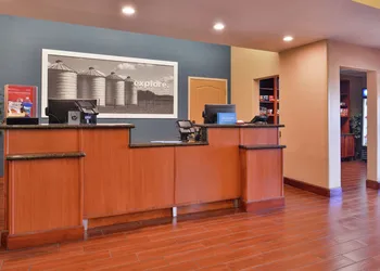 Hampton Inn & Suites Woodland-Sacramento Area hotel thumbnail 3