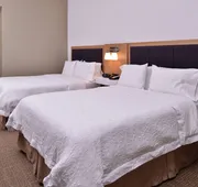 Hampton Inn & Suites Woodland-Sacramento Area hotel detail image 4